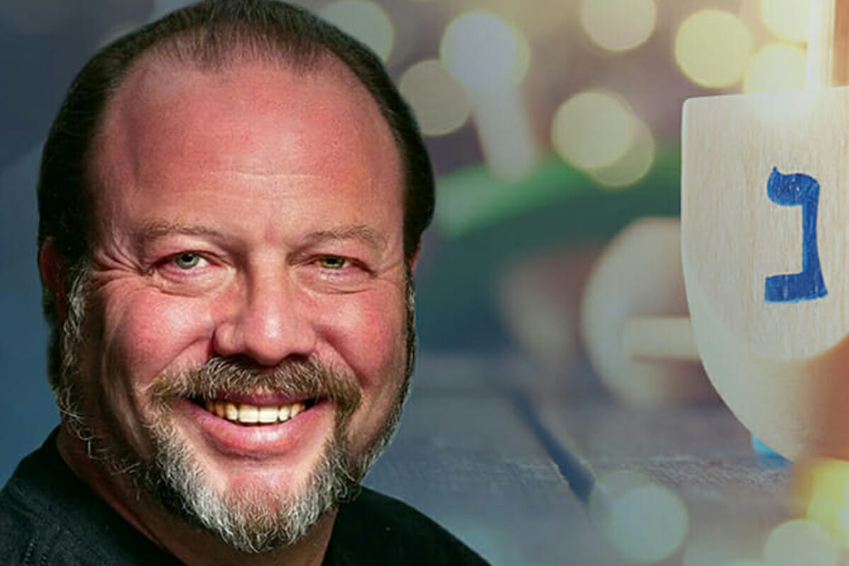 Avi Hoffman to Perform at MorseLife in Celebration of Chanukah, MorseLife The Levin Palace, The Tradition at MorseLife, Jewish Celebration, Senior Independent Living